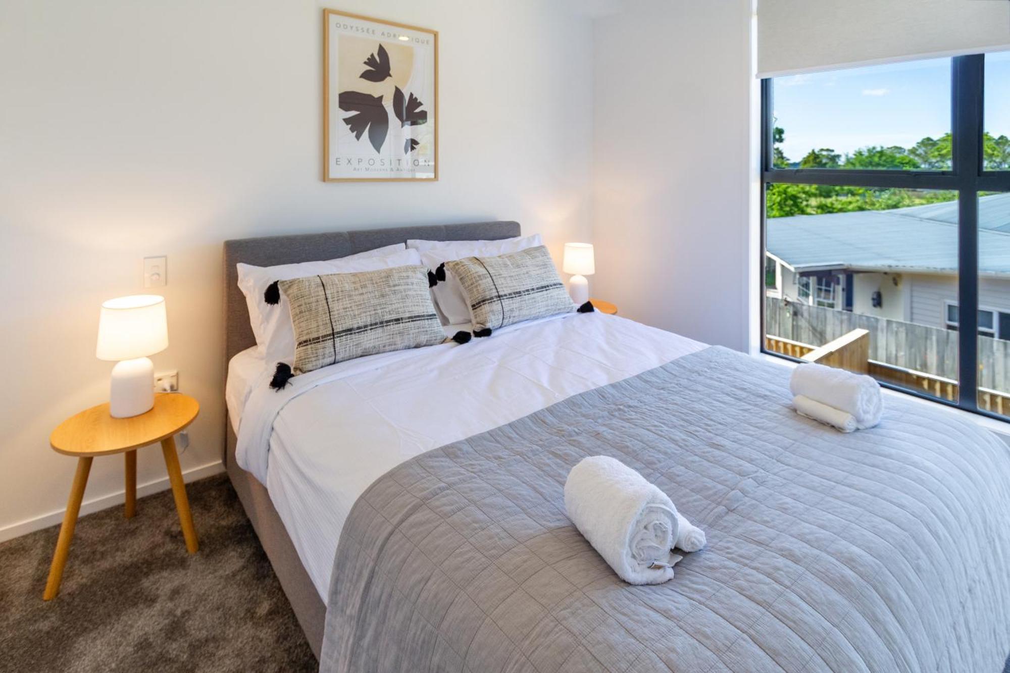 Chic 2-Bed Gem: Trust Arena Proximity - West Akl Apartment Auckland Exterior photo